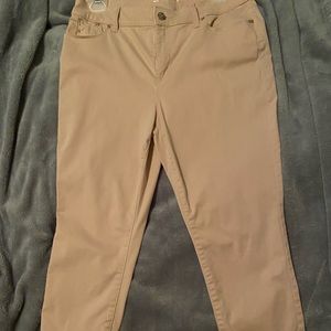 Chico’s Platinum Jegging